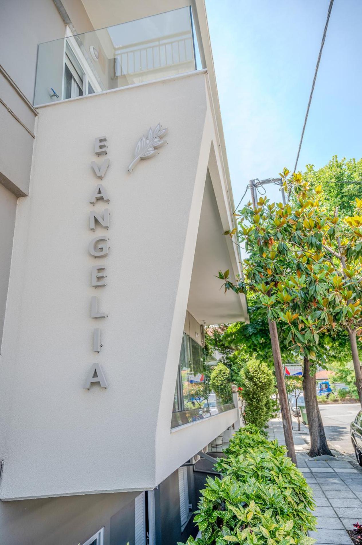 Evangelia Rooms & Apartments - A Asprovalta Bagian luar foto